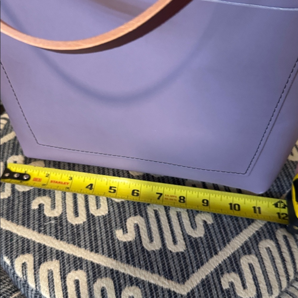 NWT Portland Leather Lavender Tote with Tan Handles Medium/Large FREE TASSEL - Picture 8 of 10